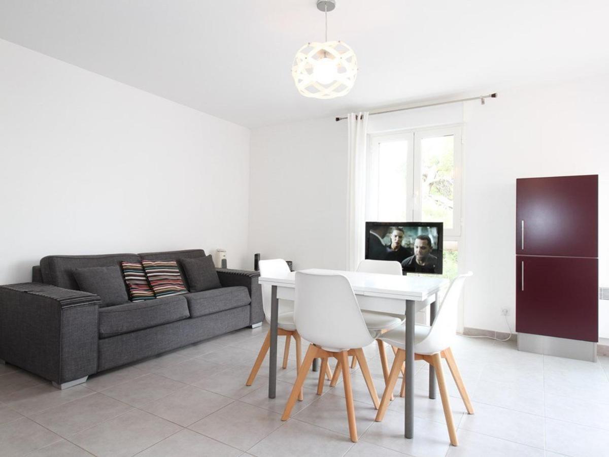 Appartement T2 Avec Terrasse, Proche Thermes, Garage Et Wifi - Balaruc-Les-Bains - Fr-1-553-182 المظهر الخارجي الصورة